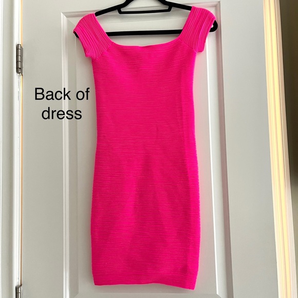 Neon pink bodycon off the shoulder dress - Picture 2 of 4